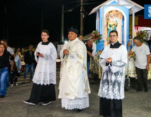 Foto - Procissão de Encerramento marca a celebração dos 349 anos da Padroeira Nossa Senhora de Nazaré