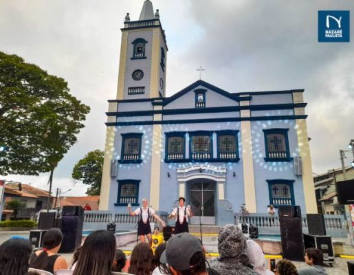 Foto - Nazaré Paulista recebeu programação gratuita do circuito SESC de artes na praça da Igreja Matriz
