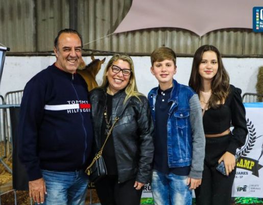 Foto - VEJA COMO FOI O 1º DIA DA EXPO RURAL 2023 DE NAZARÉ PAULISTA