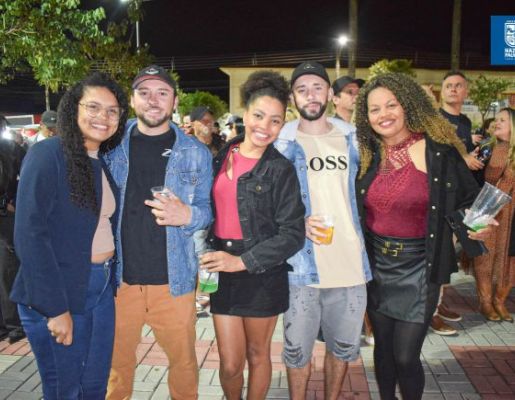 Foto - Show de Felipe & Thiago encerra em grande estilo a Festa dos 349 anos de Nazaré Paulista