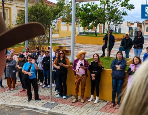 Foto - Chegada da Paçoca emociona Nazaré Paulista com fé, tradição e música no início da Festa do Divino 2025