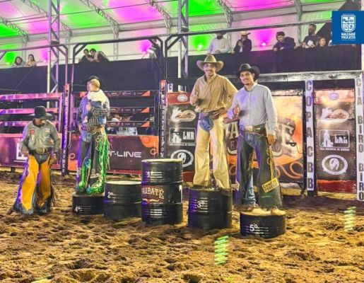 Foto -  Nazaré Paulista celebra com orgulho representante no Taubaté Expo Rodeio 2025