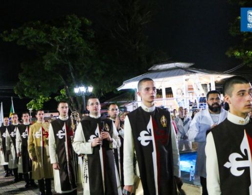 Foto - Procissão de Encerramento marca a celebração dos 349 anos da Padroeira Nossa Senhora de Nazaré