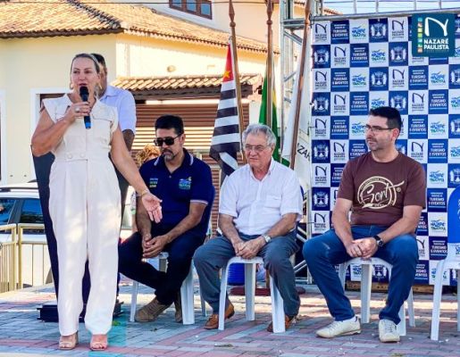 Foto - A Praça do Santo Cruzeiro, Playground Público Infantil e Palco Albino de Camargo – Bininho estão oficialmente inaugurados!! 