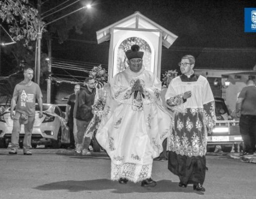 Foto - Procissão de Encerramento marca a celebração dos 349 anos da Padroeira Nossa Senhora de Nazaré