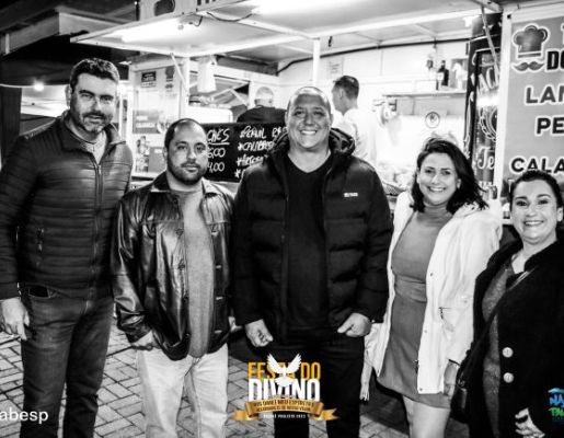 Foto - Show com a dupla Felipe & Thiago - Festa do Divino 2023