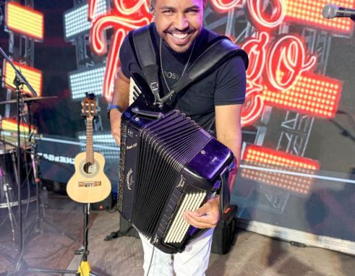 Foto - Show de Felipe & Thiago encerra em grande estilo a Festa dos 349 anos de Nazaré Paulista