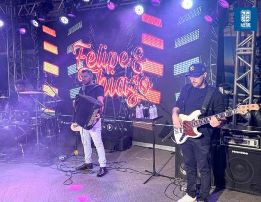 Foto - Show de Felipe & Thiago encerra em grande estilo a Festa dos 349 anos de Nazaré Paulista