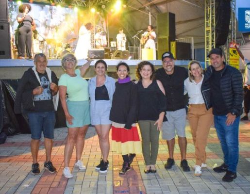 Foto - 349 anos: Espetáculo “Mestiça” com Renata Jambeiro emociona o público em tributo a Clara Nunes