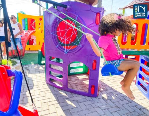 Foto - A Praça do Santo Cruzeiro, Playground Público Infantil e Palco Albino de Camargo – Bininho estão oficialmente inaugurados!! 