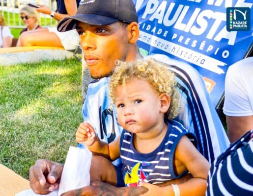 Foto - A Praça do Santo Cruzeiro, Playground Público Infantil e Palco Albino de Camargo – Bininho estão oficialmente inaugurados!! 