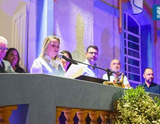 Foto - 349 anos: Prefeitura realiza Ato Cívico e inauguração da Casa da Memória Nazareana “Professor Licínio Carpinelli”