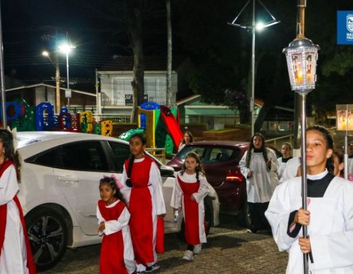 Foto - Procissão de Encerramento marca a celebração dos 349 anos da Padroeira Nossa Senhora de Nazaré