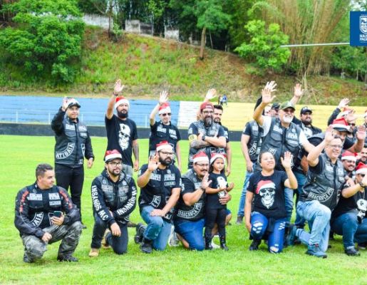 Foto - Inesquecível: chegada do Papai Noel reforça a magia do Natal em Nazaré Paulista