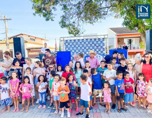 Foto - A Praça do Santo Cruzeiro, Playground Público Infantil e Palco Albino de Camargo – Bininho estão oficialmente inaugurados!! 