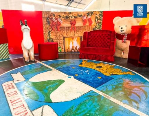 Foto - Inesquecível: chegada do Papai Noel reforça a magia do Natal em Nazaré Paulista
