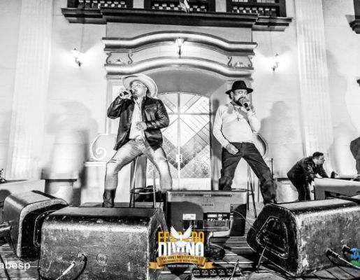 Foto - Show Duduca & Dalvan - Festa do Divino 2023