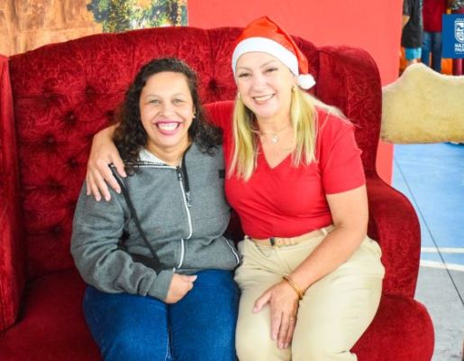 Foto - Inesquecível: chegada do Papai Noel reforça a magia do Natal em Nazaré Paulista