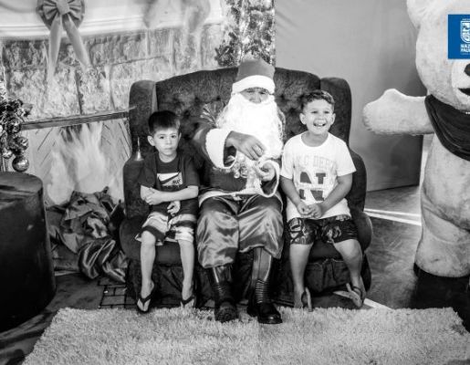 Foto - Inesquecível: chegada do Papai Noel reforça a magia do Natal em Nazaré Paulista