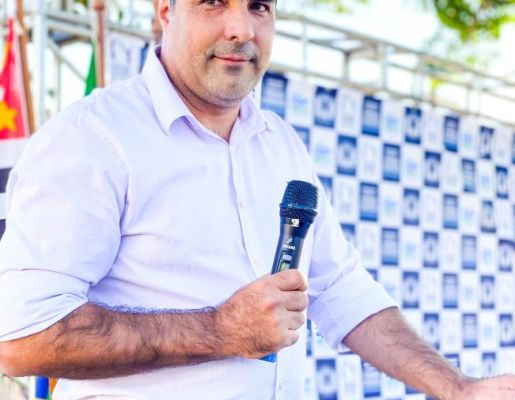 Foto - A Praça do Santo Cruzeiro, Playground Público Infantil e Palco Albino de Camargo – Bininho estão oficialmente inaugurados!! 