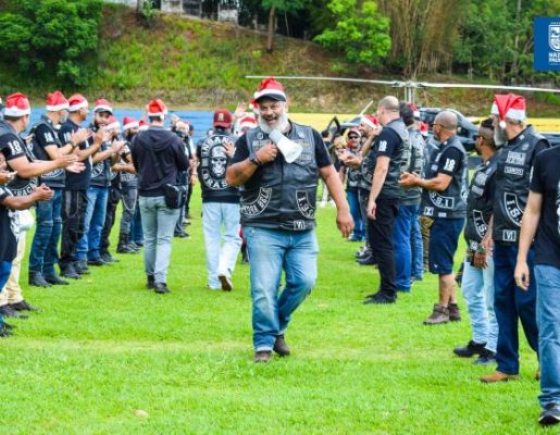 Foto - Inesquecível: chegada do Papai Noel reforça a magia do Natal em Nazaré Paulista