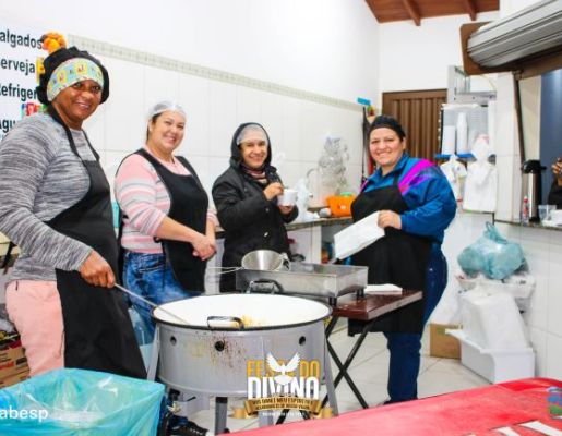 Foto - Show com a banda Livro dos Dias 