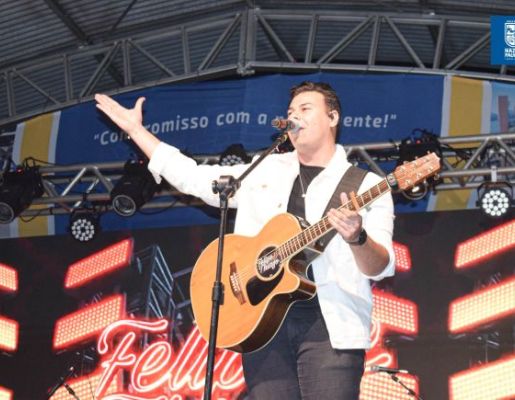 Foto - Show de Felipe & Thiago encerra em grande estilo a Festa dos 349 anos de Nazaré Paulista