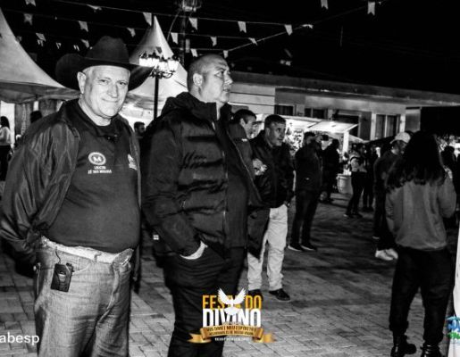 Foto - Show com a banda Livro dos Dias 