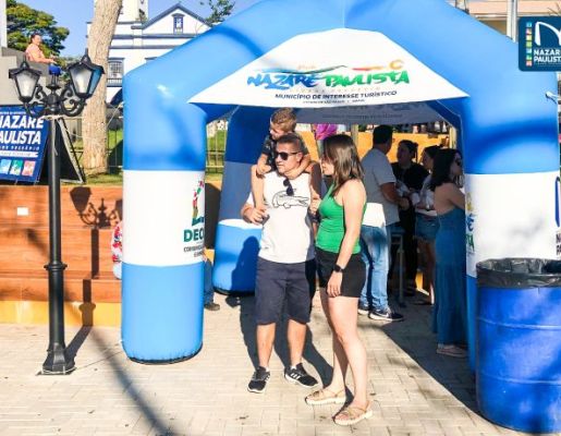 Foto - A Praça do Santo Cruzeiro, Playground Público Infantil e Palco Albino de Camargo – Bininho estão oficialmente inaugurados!! 