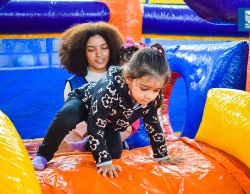 Foto - Inesquecível: chegada do Papai Noel reforça a magia do Natal em Nazaré Paulista