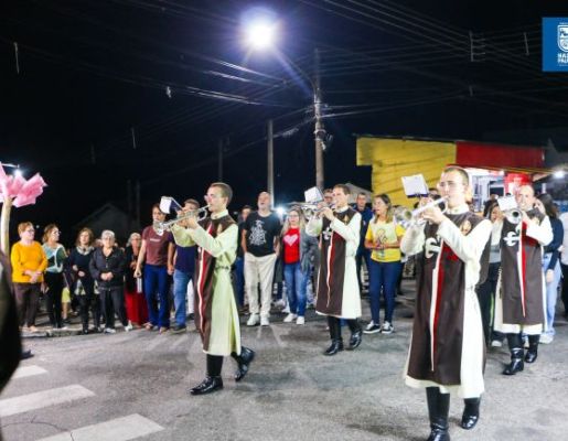 Foto - Procissão de Encerramento marca a celebração dos 349 anos da Padroeira Nossa Senhora de Nazaré